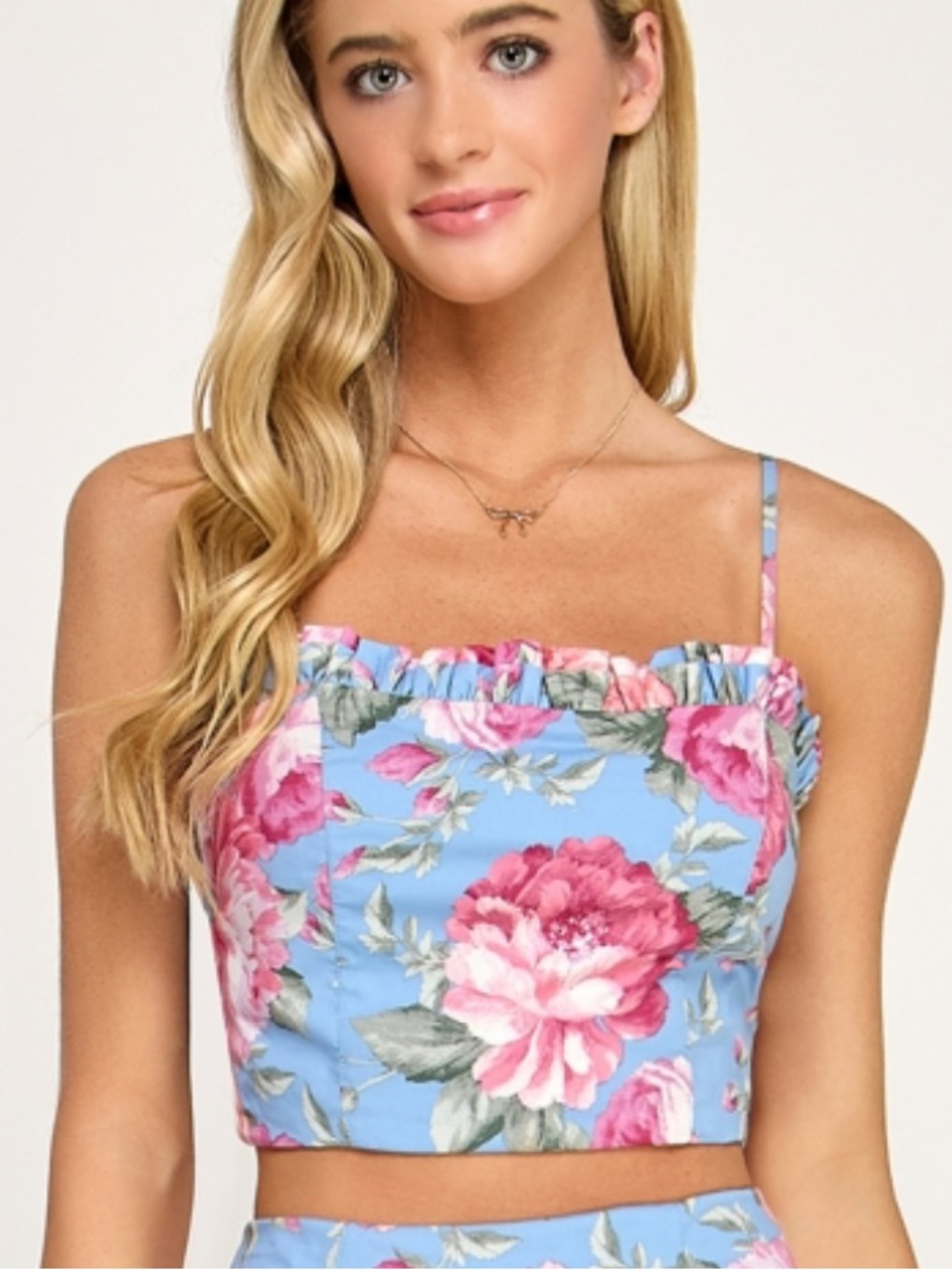 Katia Rae Floral Ruffle-Trim Crop Top in Sky Blue size large